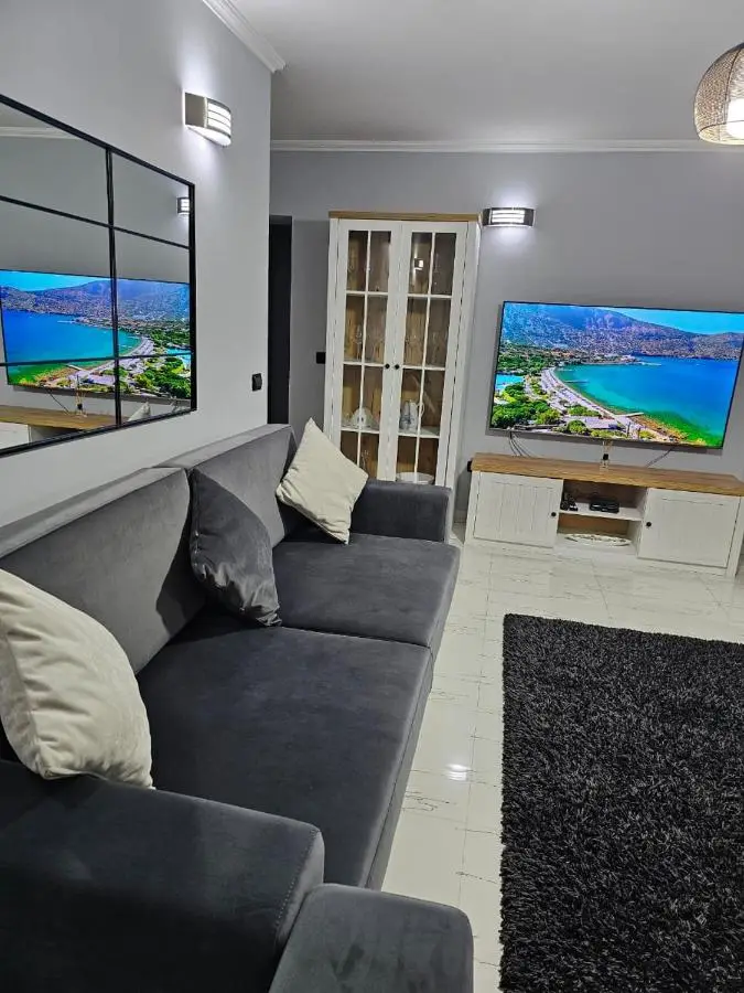 Edi's Apartments-Cozy stay in the center