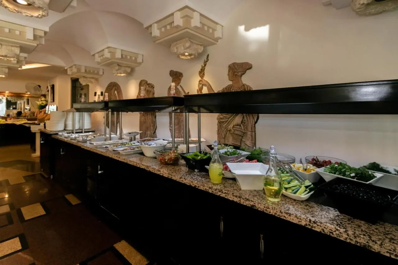 Lara Park Hotel