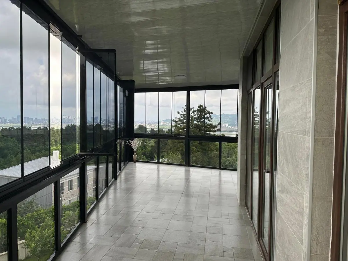 Glass House