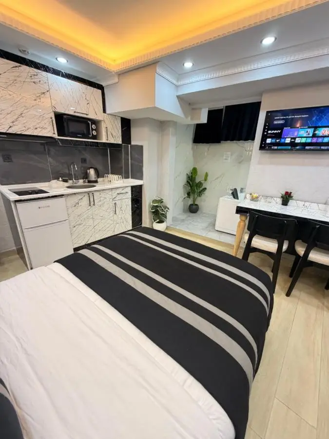 TAKSİM LARİSSA RESİDENCE