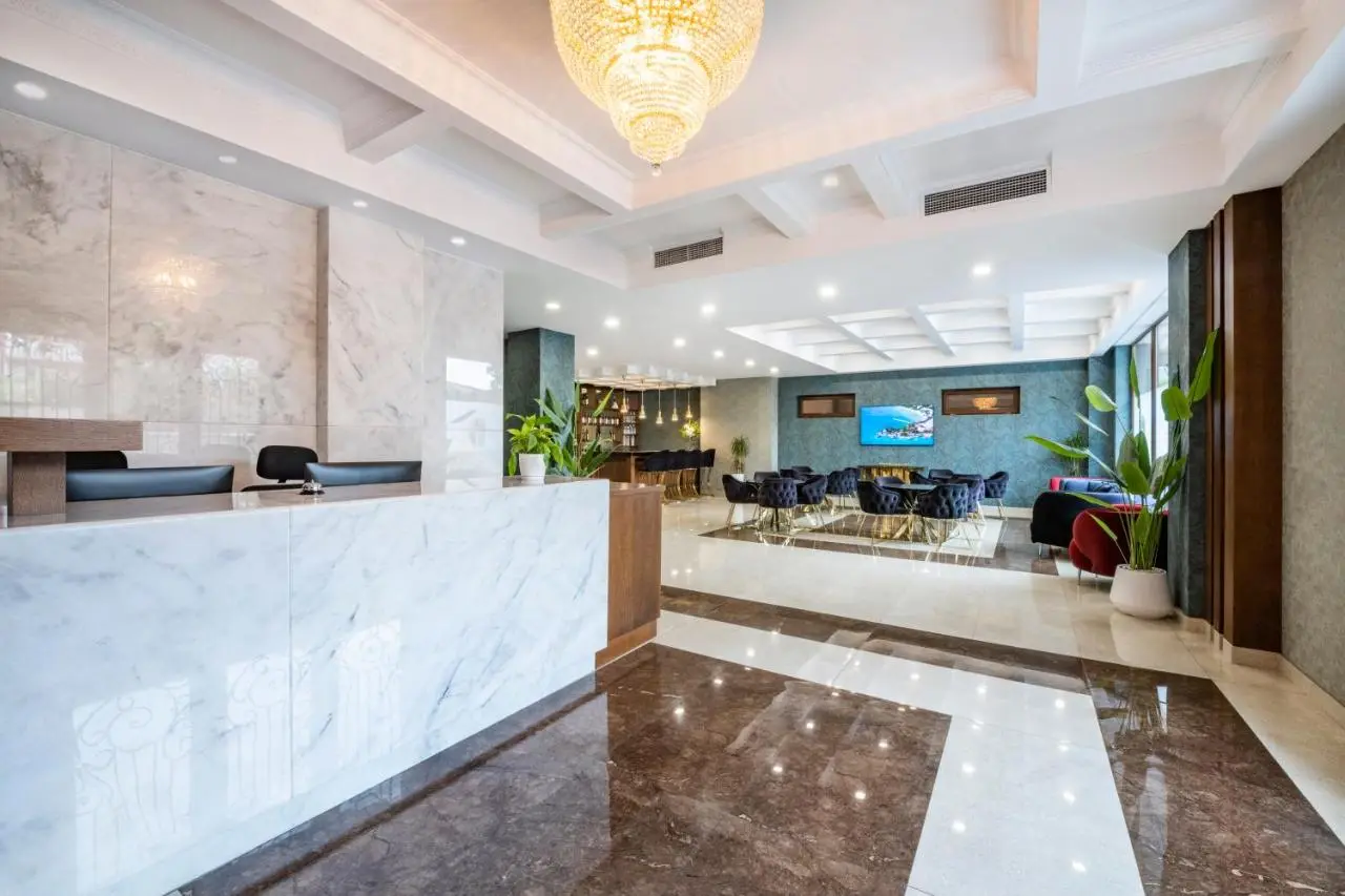 Highgarden Hotel