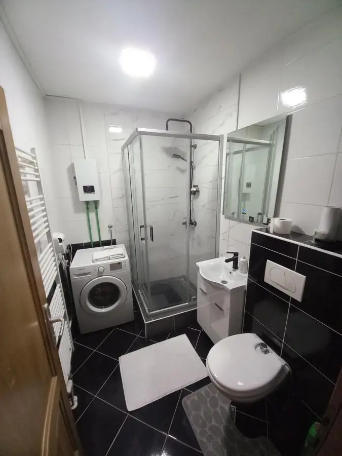 JACUZZI for RELAX - HOLLYWOOD Apartment, STUP, Sarajevo