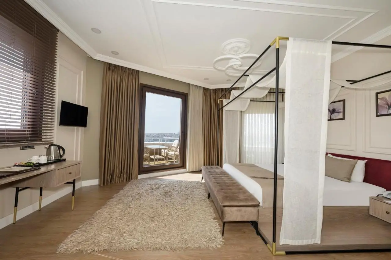 Continental Hotel Pera