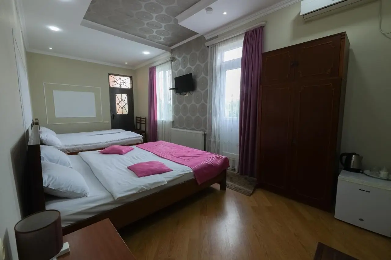Hotel Harmony