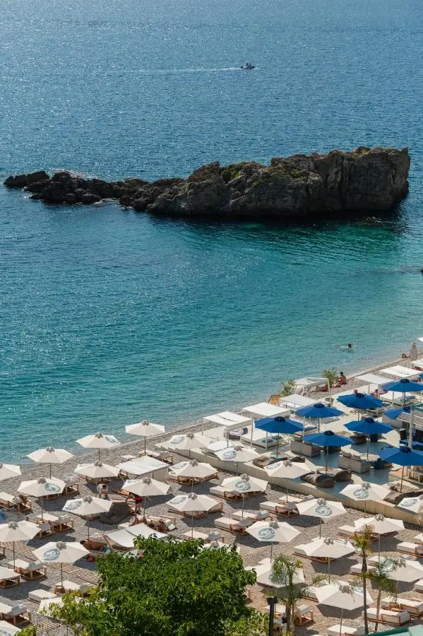 Folie Marine Hotel & Beach Club