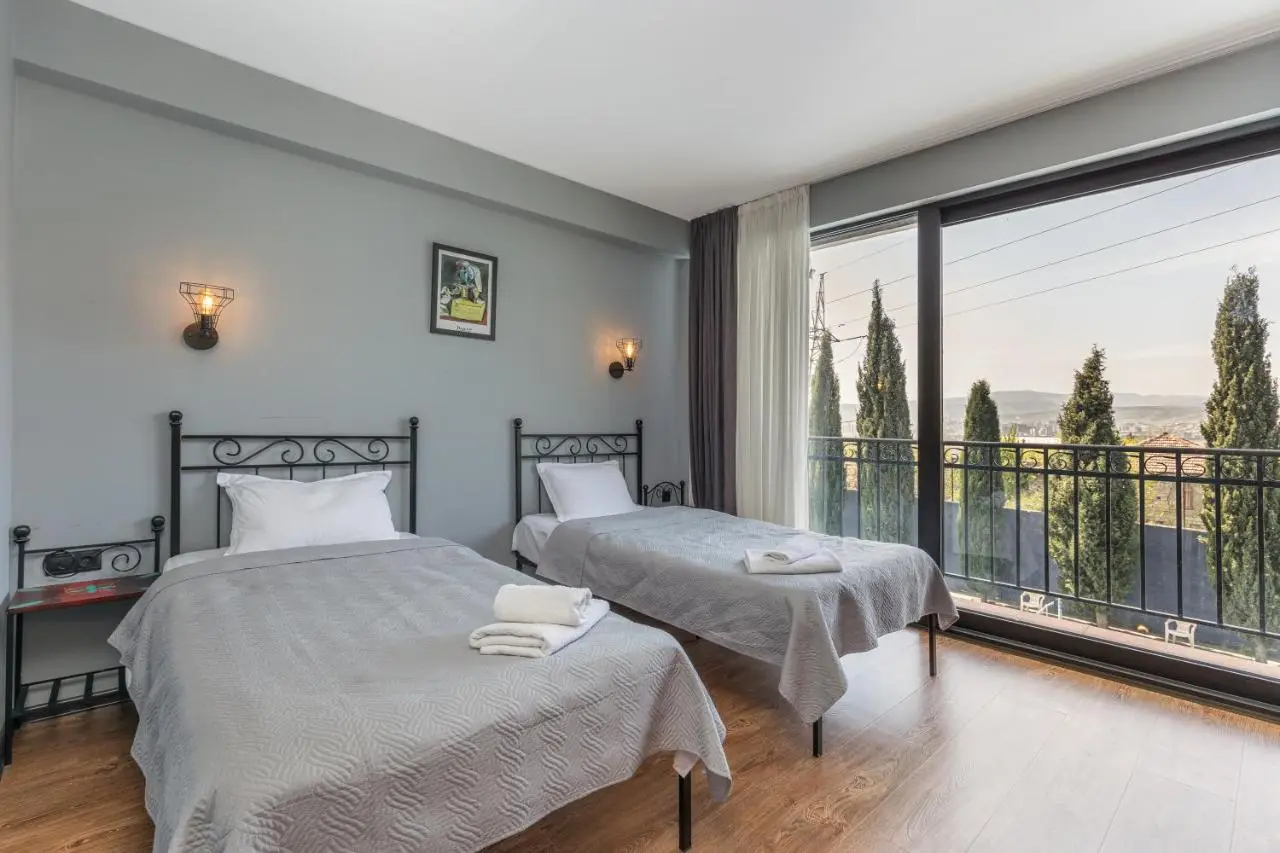 Private Modern Villa with Tennis court