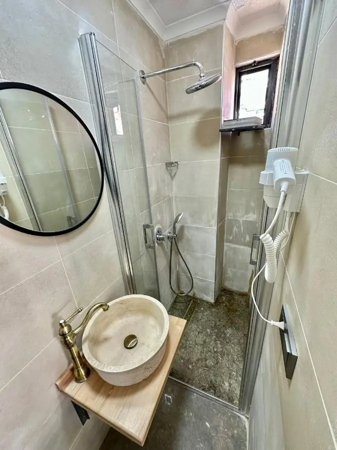 Elegance House Hotel