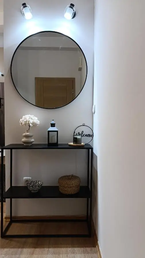 Apartment Mana