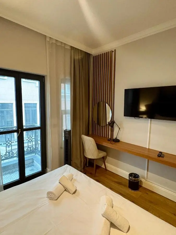 Taksim The 360 Hearth Of İstanbul 55-56