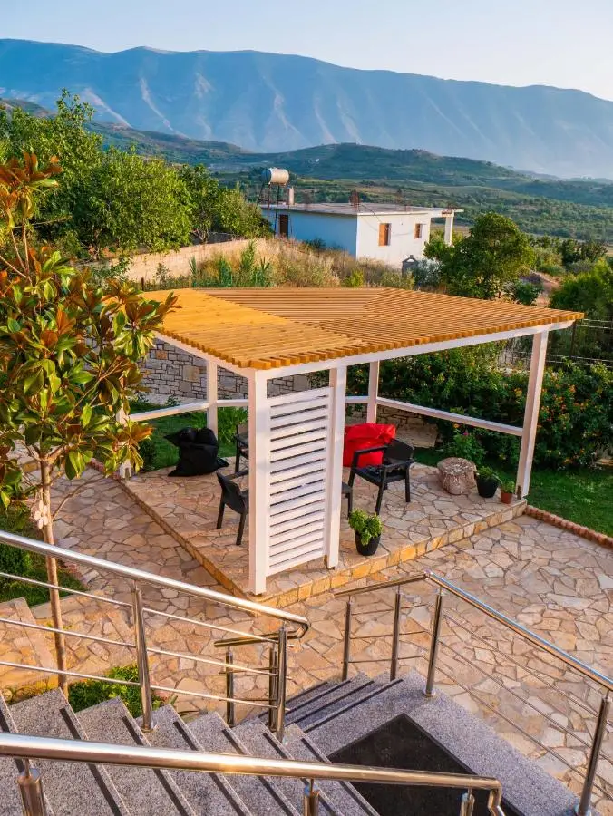 Modern Apartament between sea and mountain