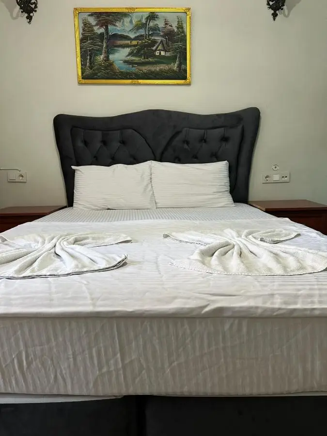 AWWA APART HOTEL