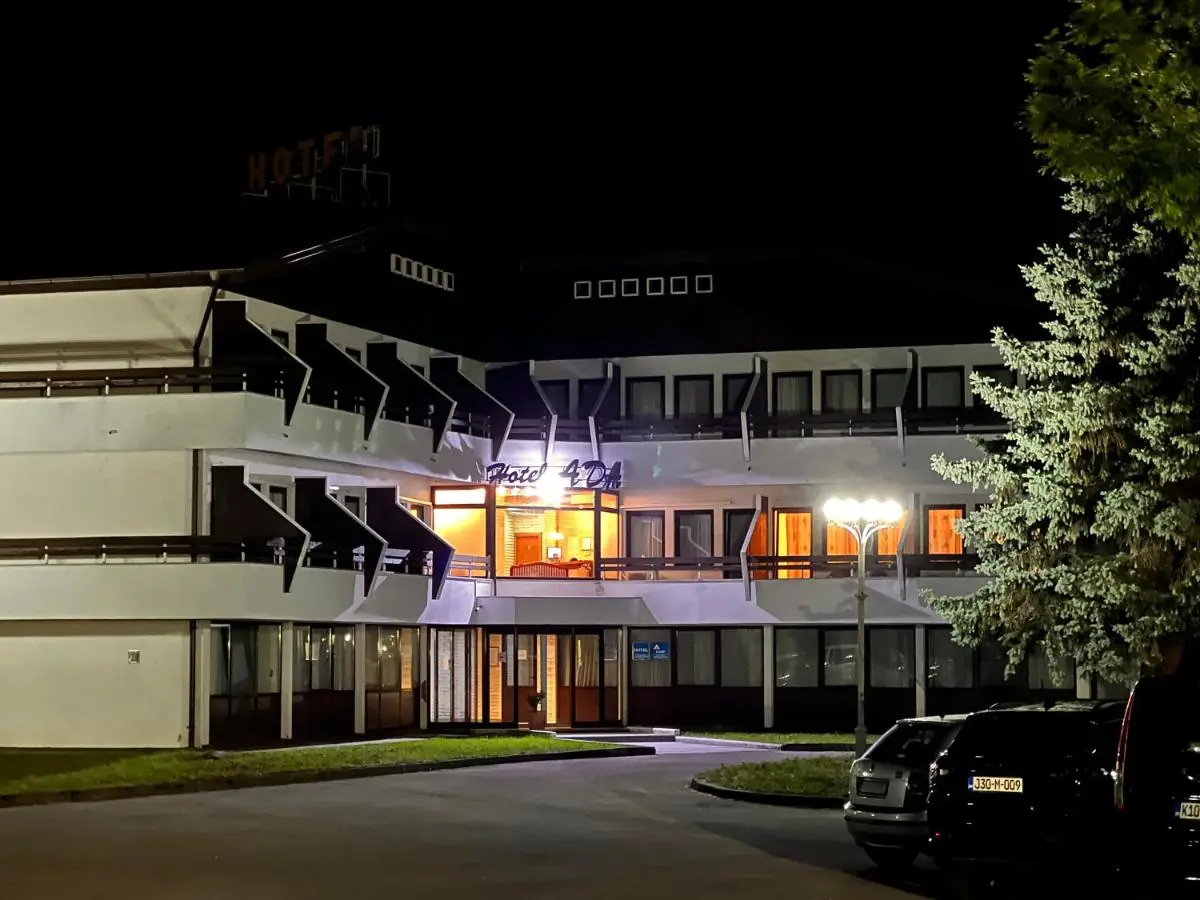 Hotel Ada