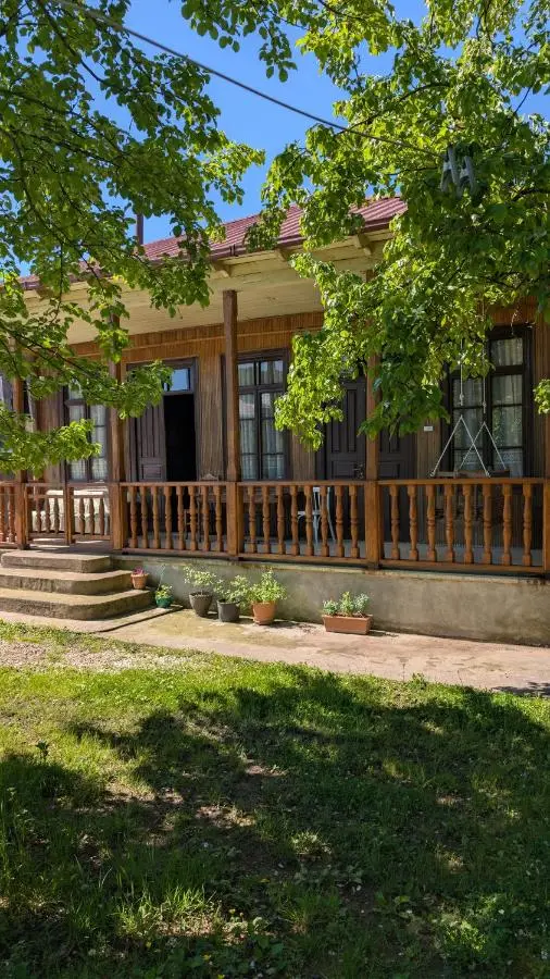 Martvili Guest House OASIS