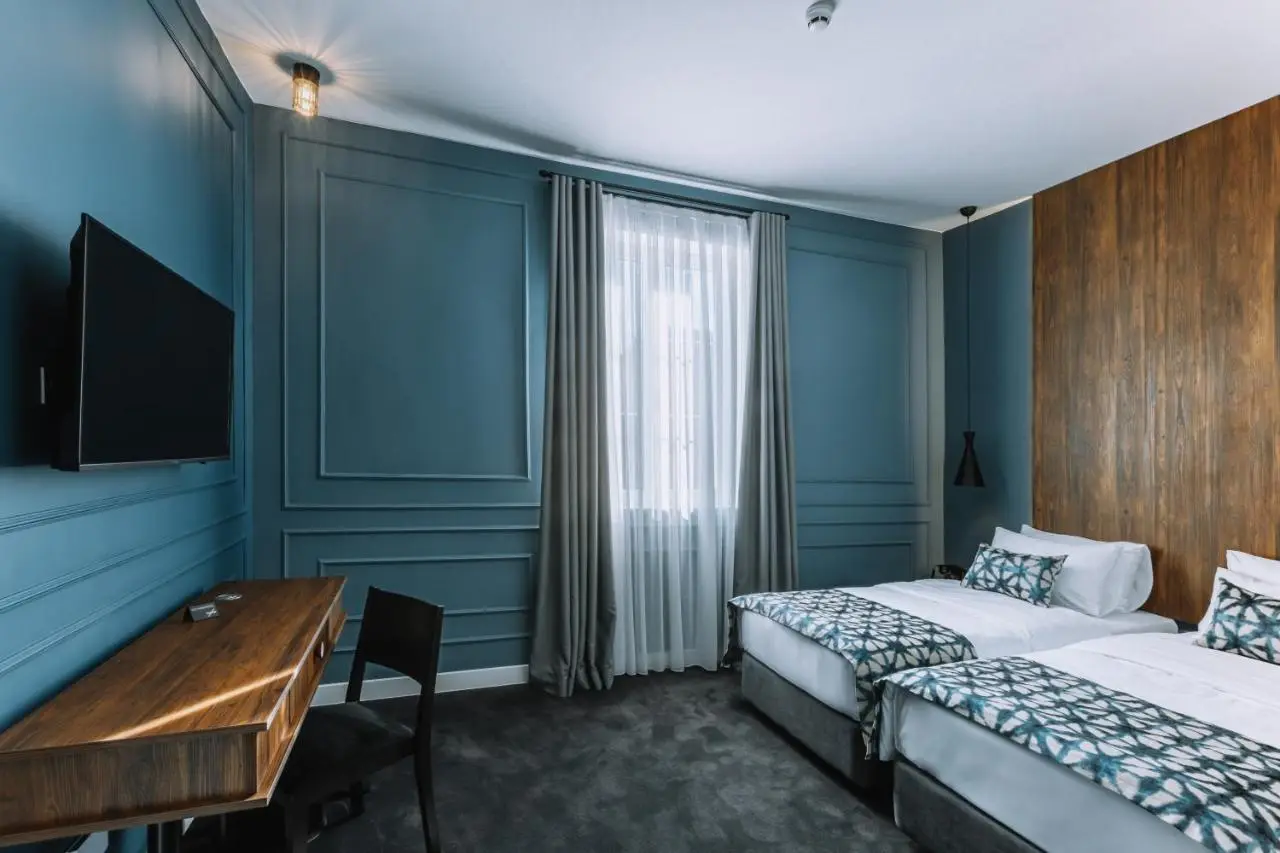 Hotel Twenties Tbilisi - Stay & Dine