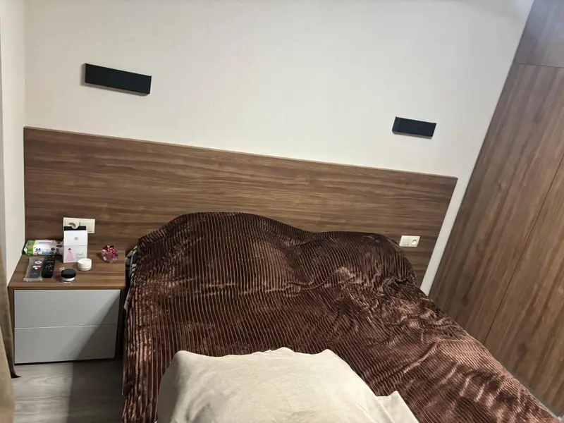 Crystal loft A104