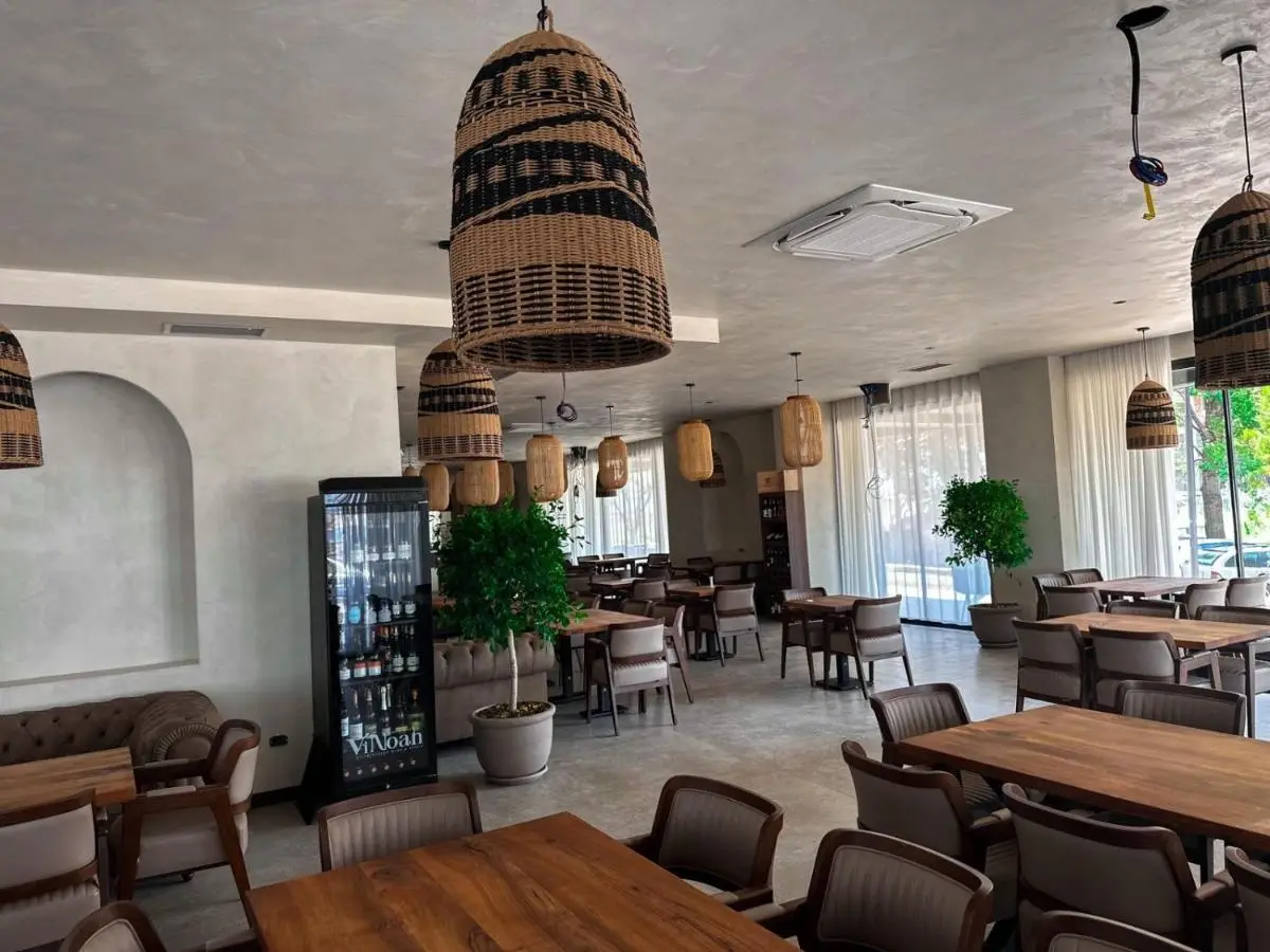 Frojd Kune Resort & Beach Hotel
