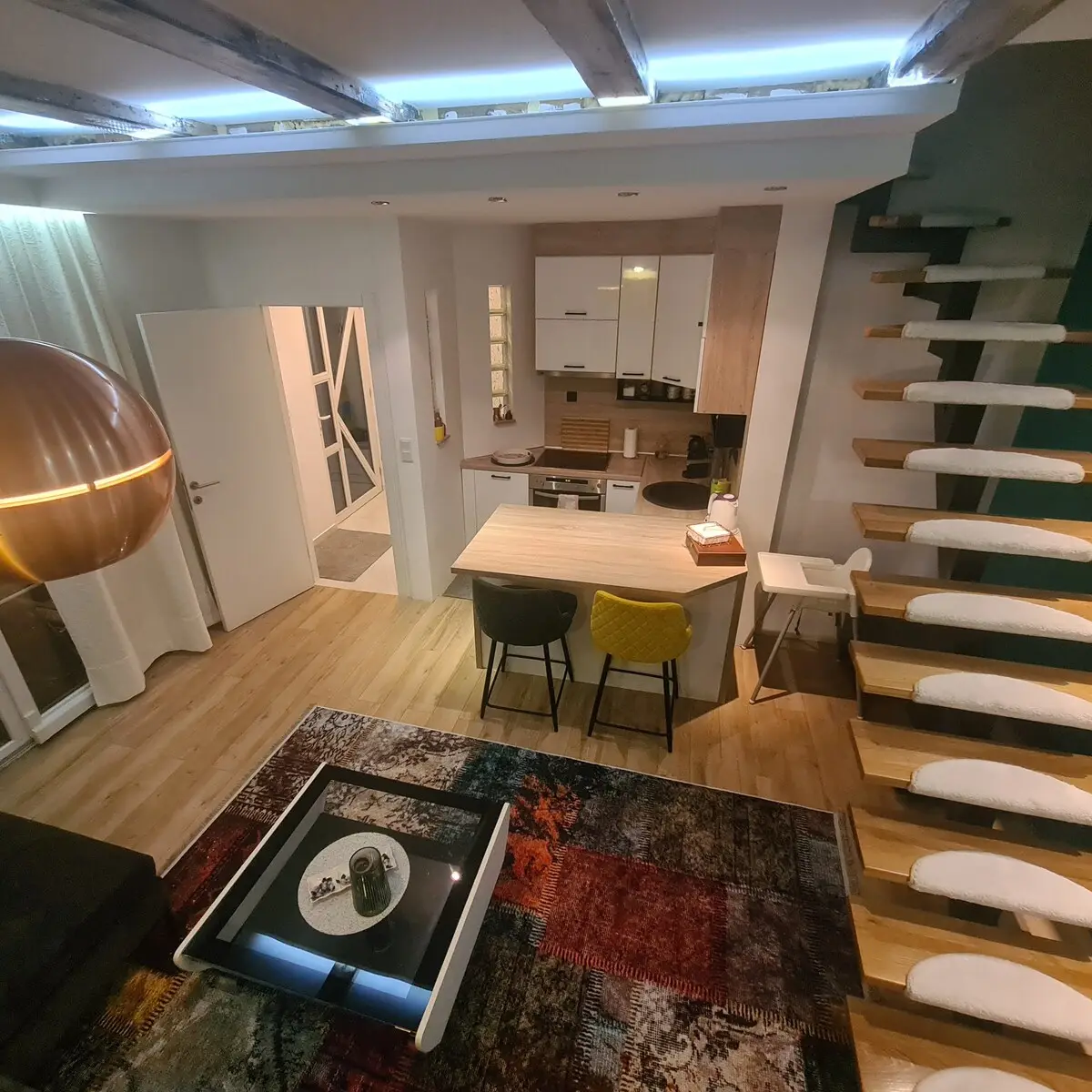 Duplex with Unforgettable Views