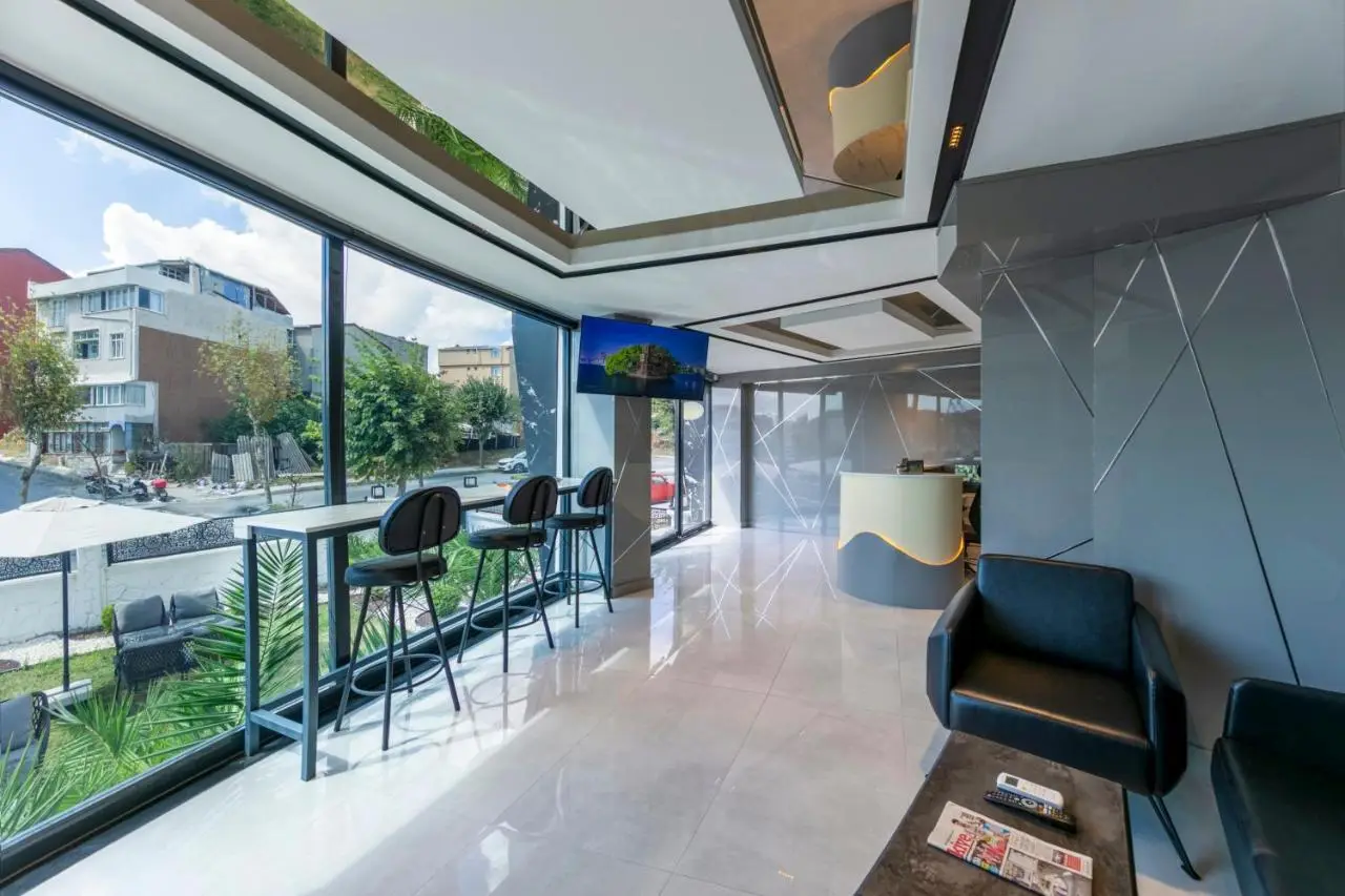 The Private Airport Hotel
