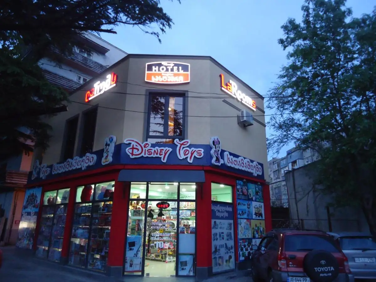 La'Rooms