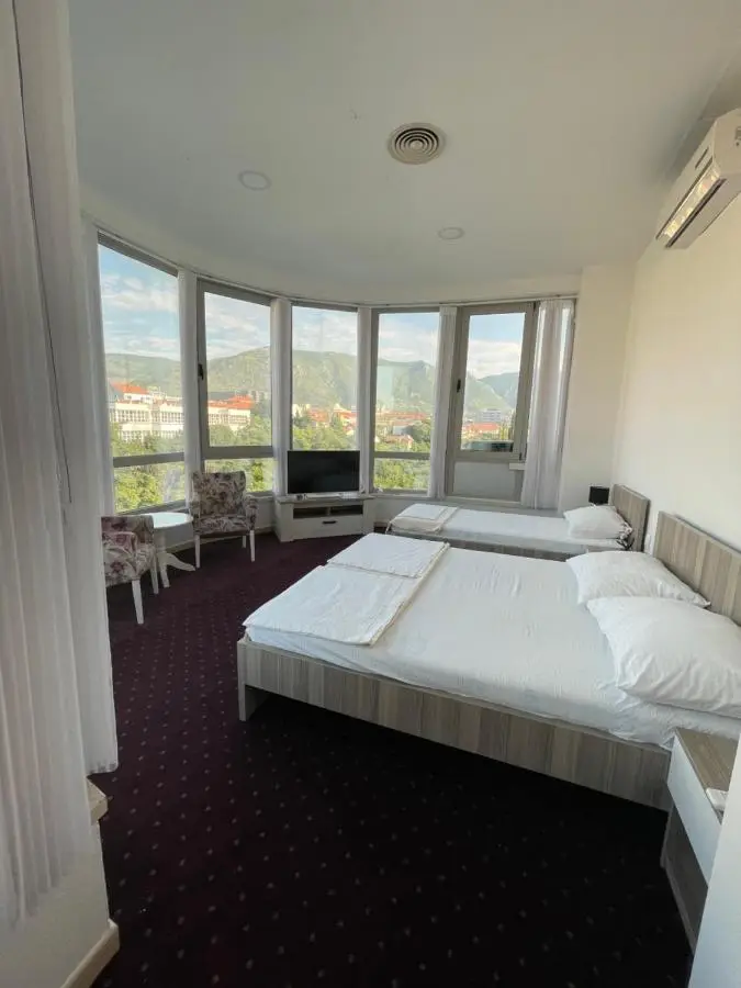 Lux Apartments