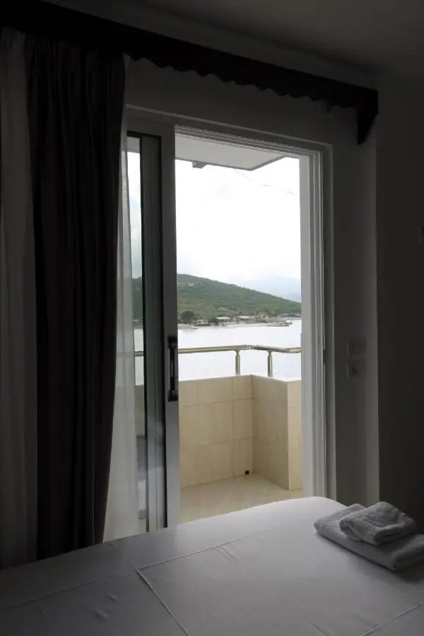 Modern Sea View Apartment