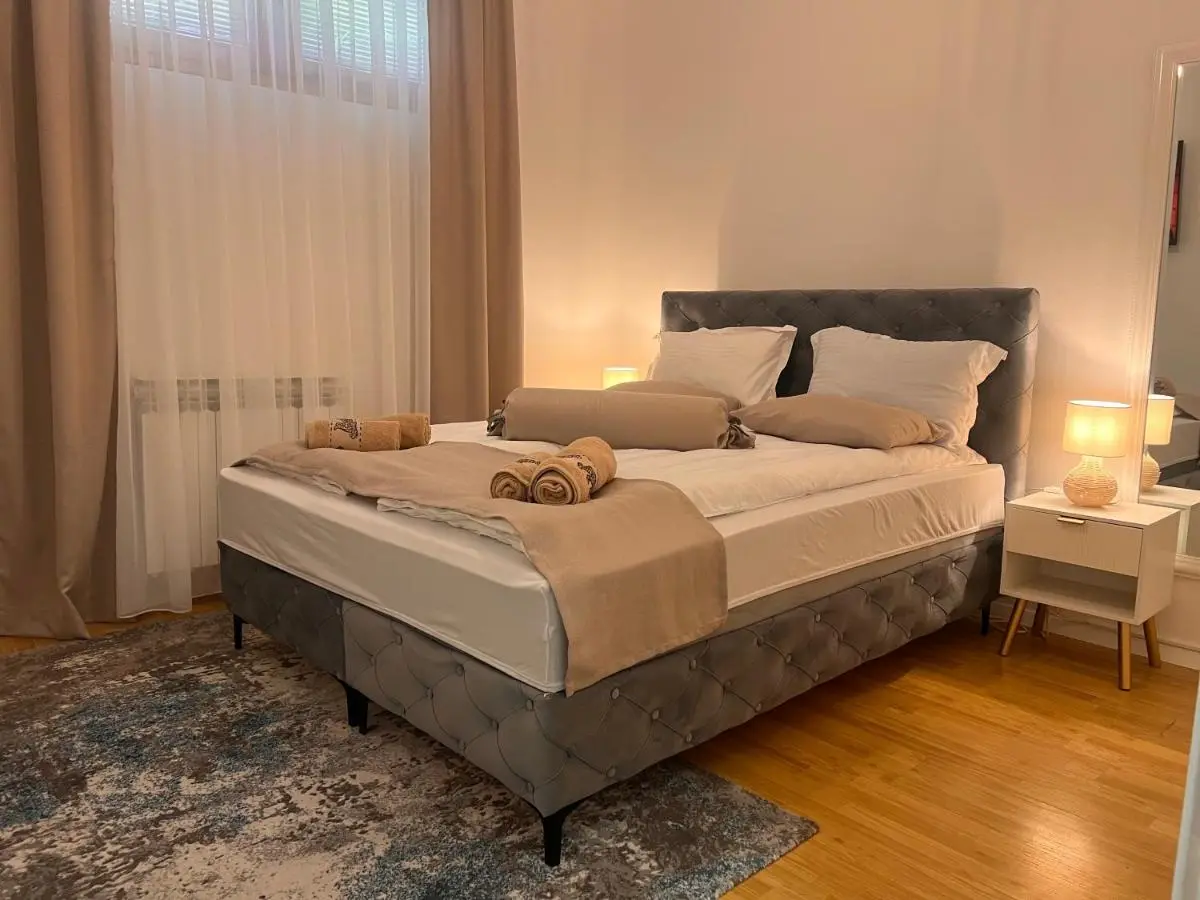 Apartment President