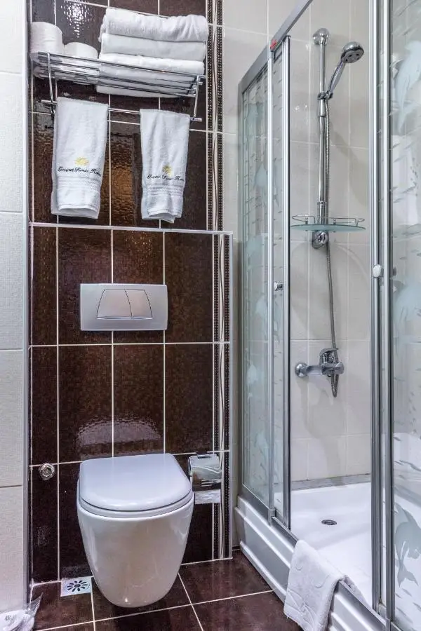 Grand Rosa Hotel
