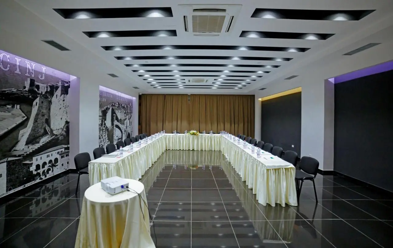 Horizont Hotel