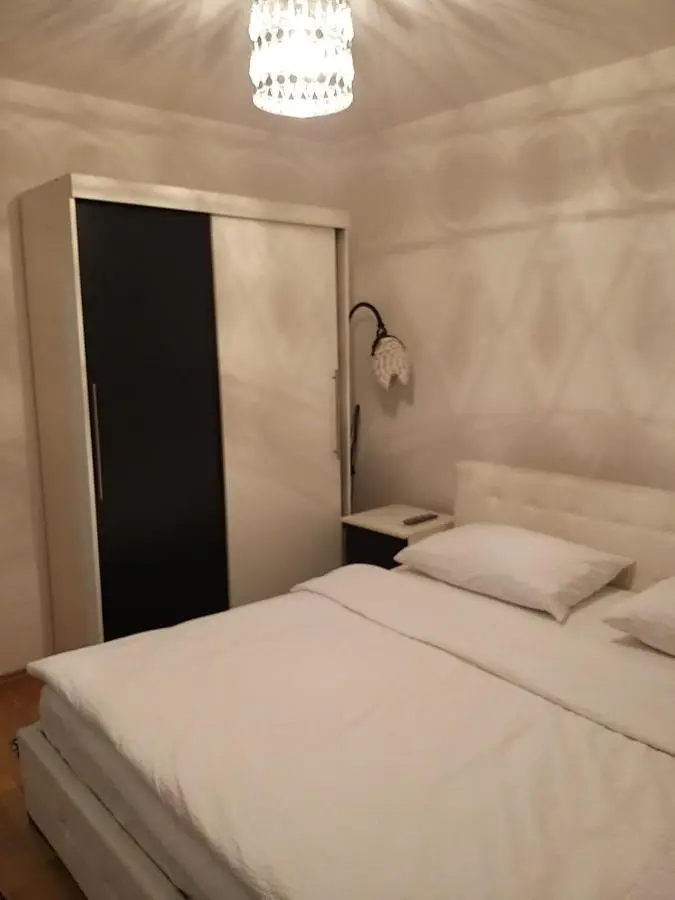 Brilliant Apartman