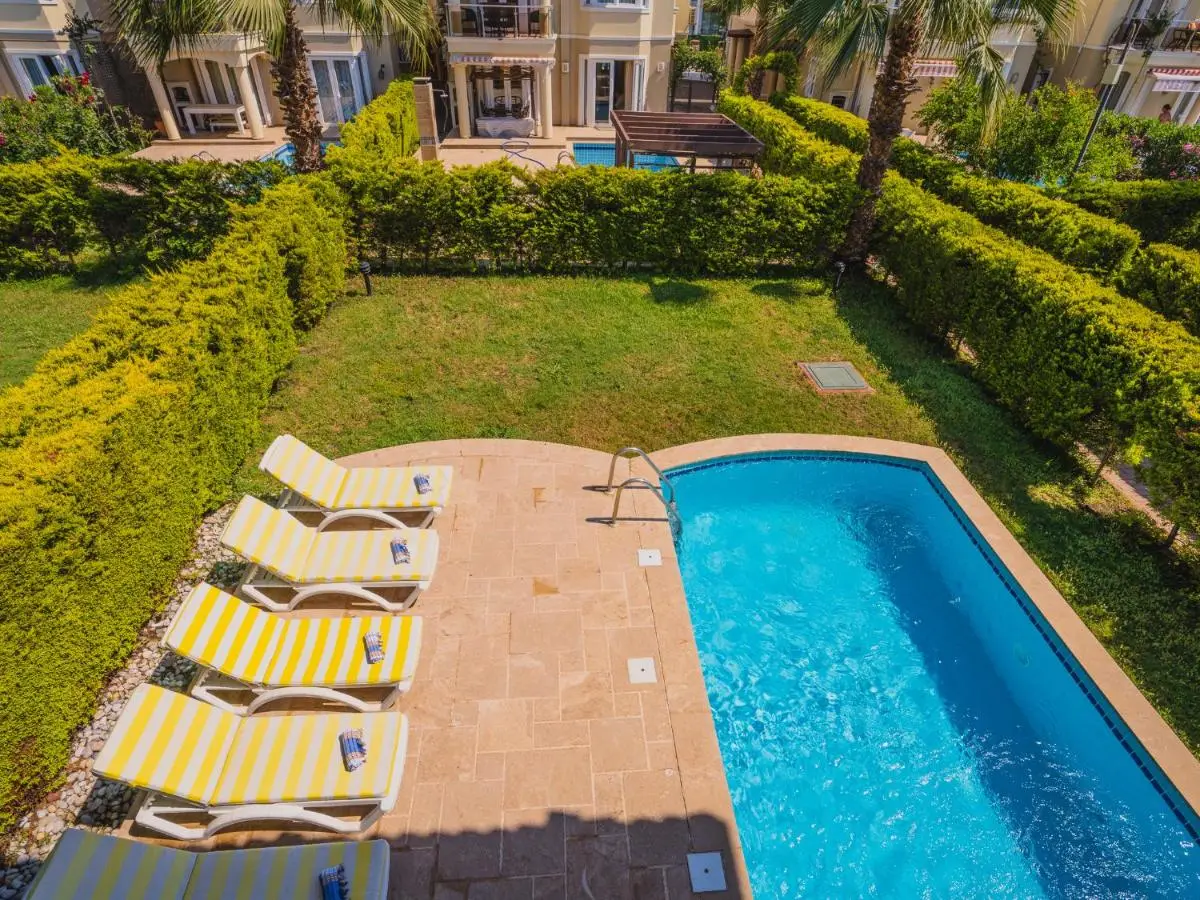 Sunset Beach Resort Aqua Lettings