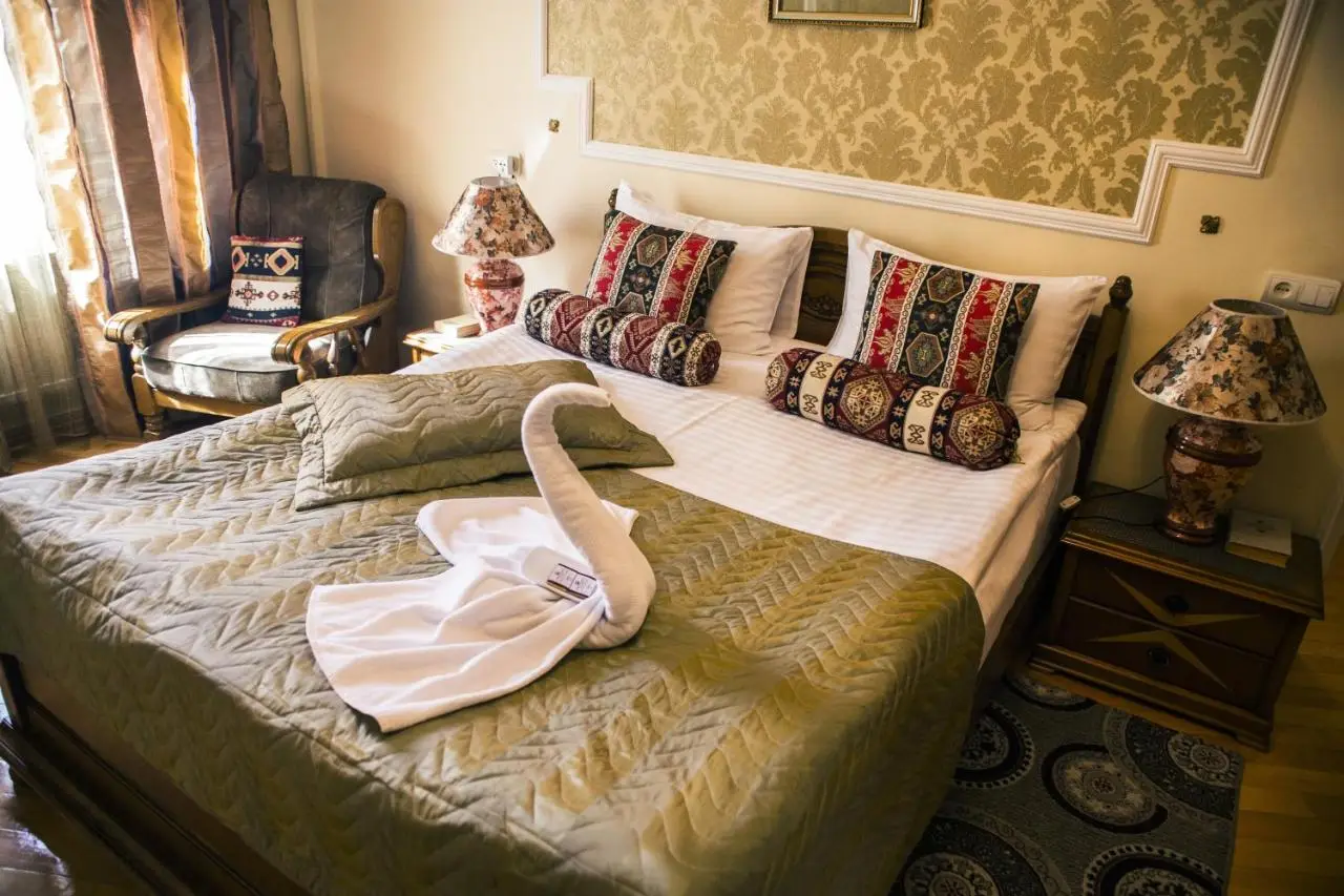 David Hotel - Ethno style