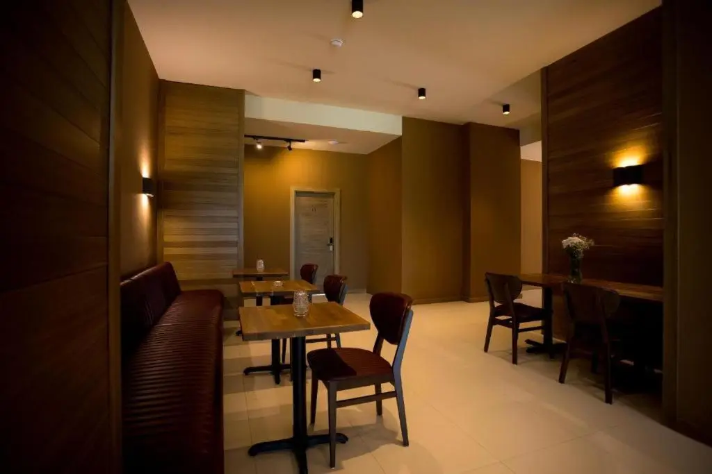 Sky Hotel
