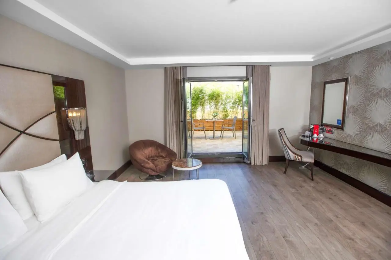 DoubleTree by Hilton Istanbul Gayrettepe