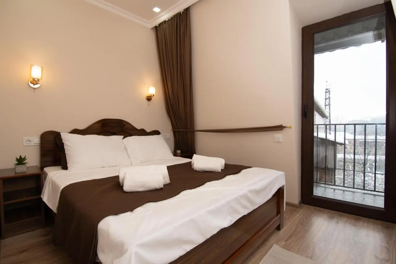The Grand Piano Hotel