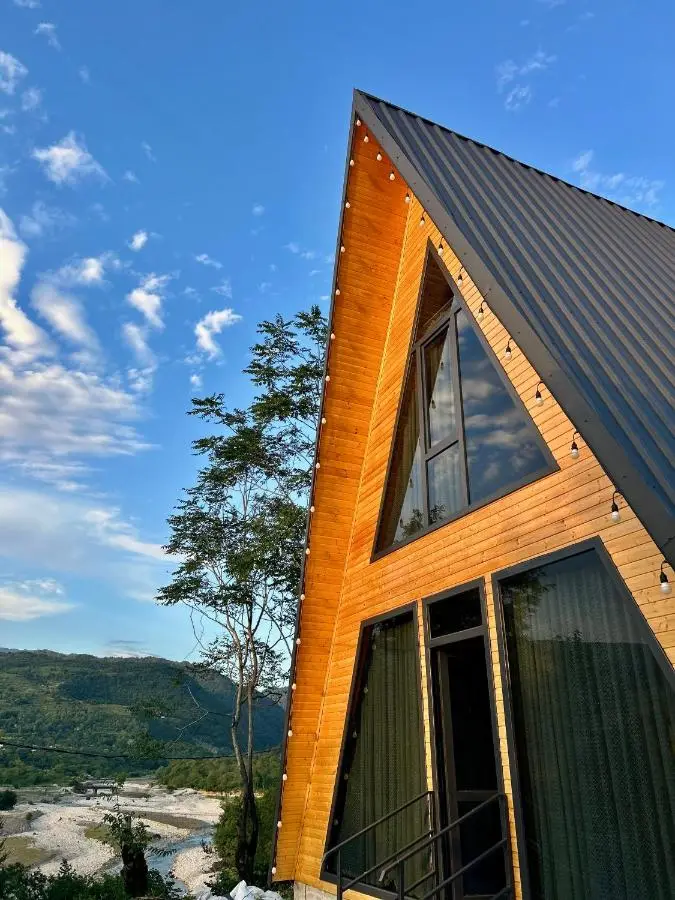 Panorama cottage Martvili