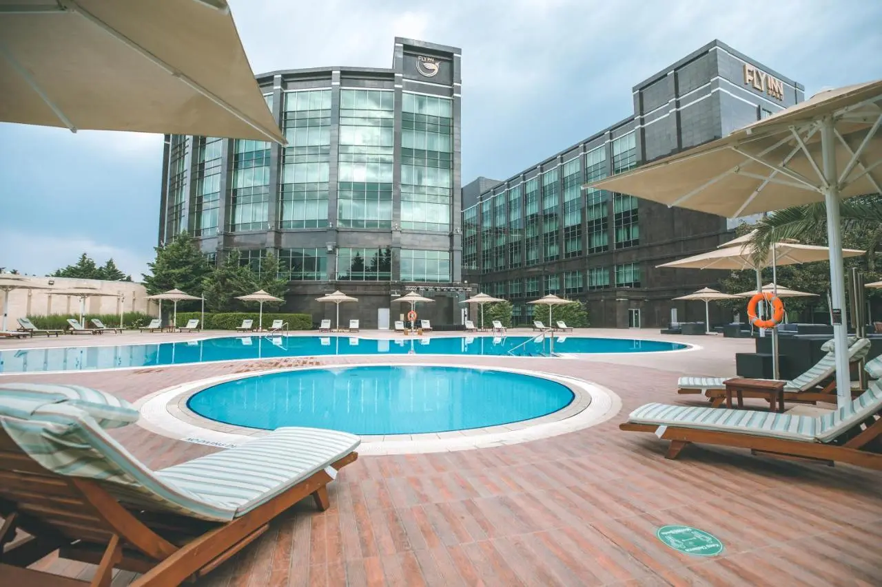 FLY INN BAKU