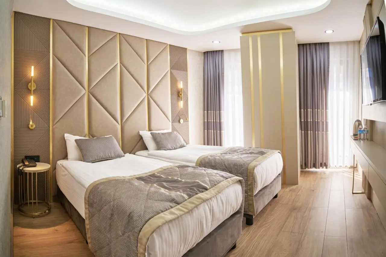 Elysia Hotel