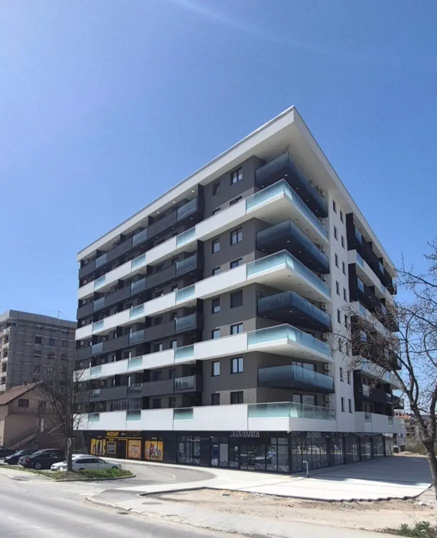 Stylish Apartment + Garage/Near Airport & Sarajevo