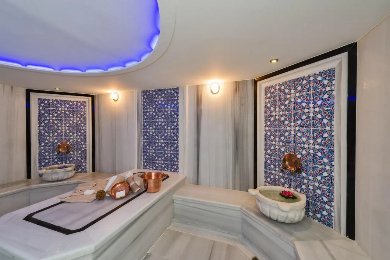Hotel Boursier 1 & Spa