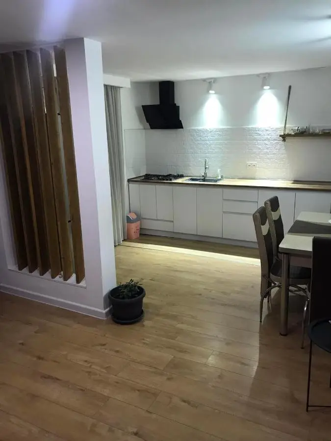 Friendly House