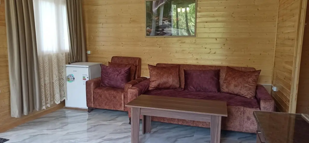 Kungut Hotel & Restaurant
