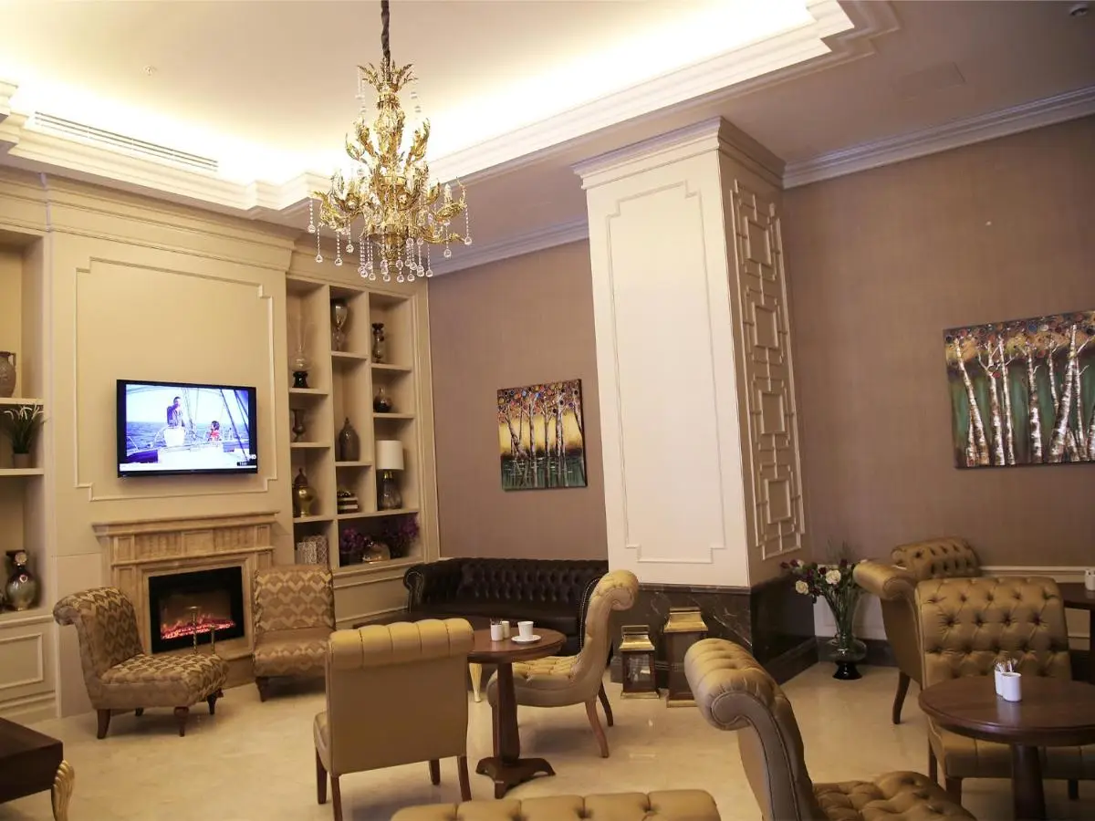 Morrian Hotel