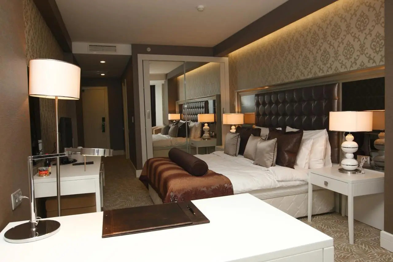 Qafqaz Baku City Hotel & Residences
