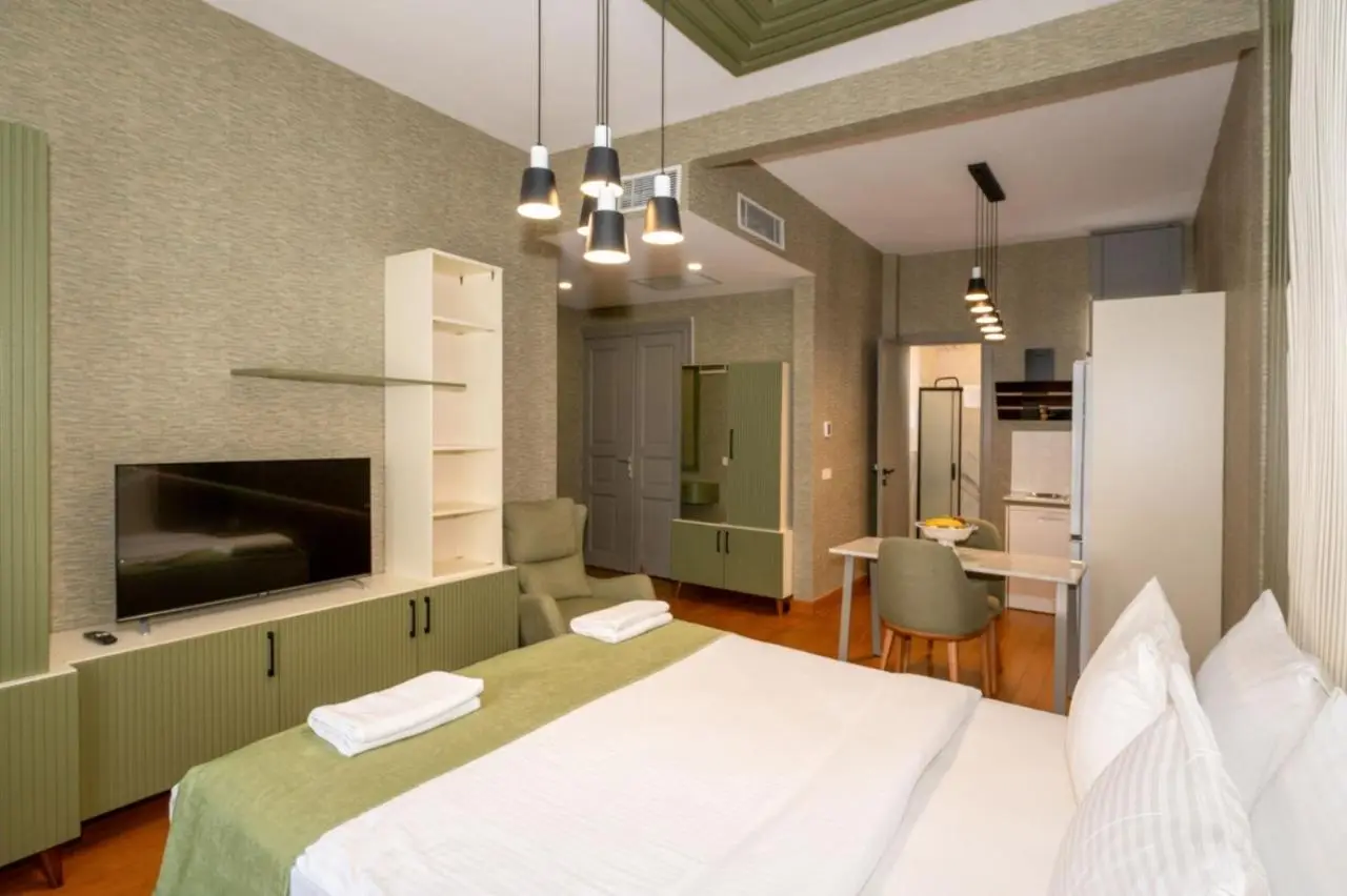 Monev Suites Hotel