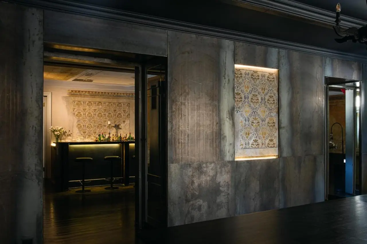 Unfound Door - Design Hotel