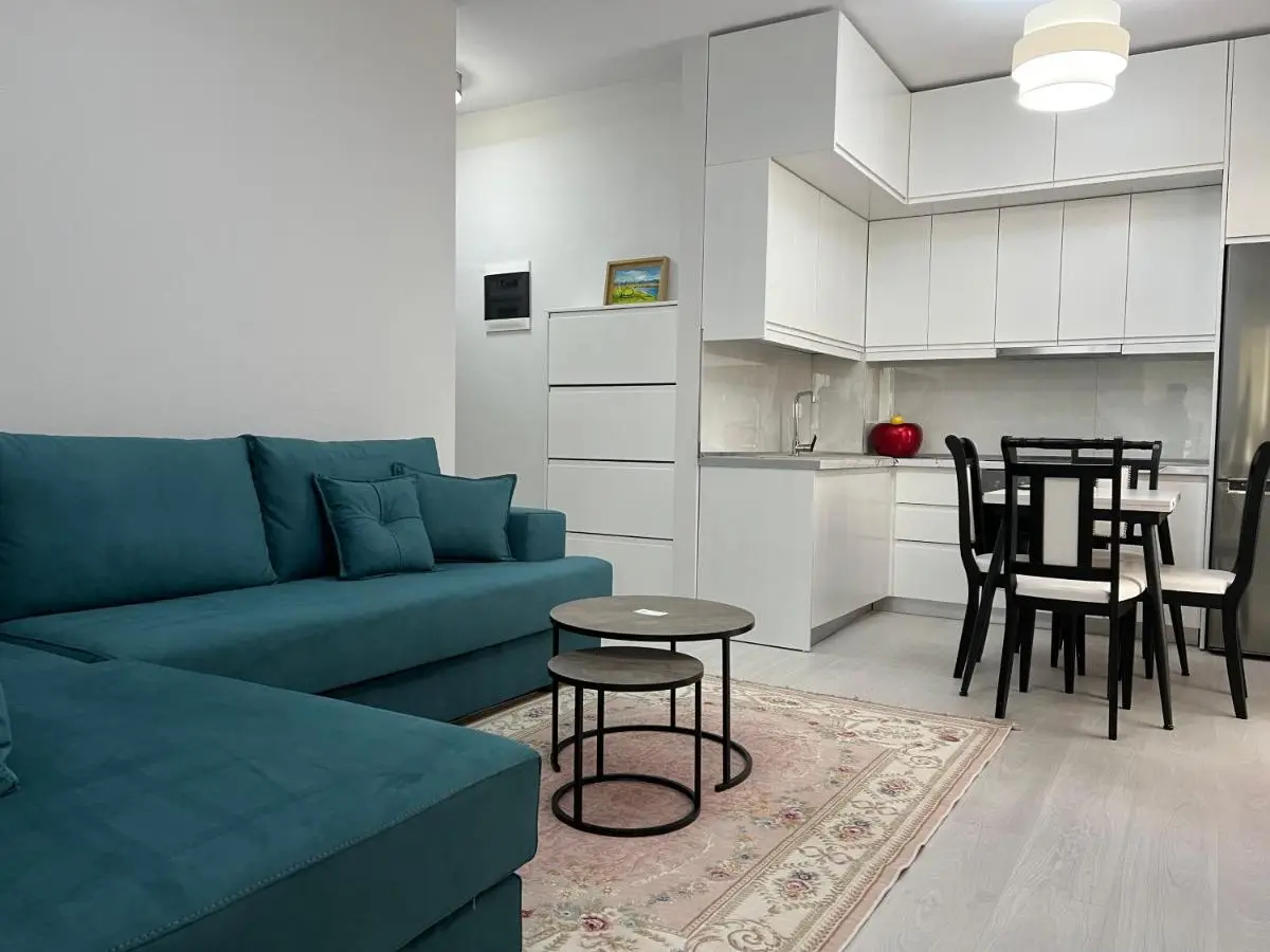 MaisonNova Deluxe 1