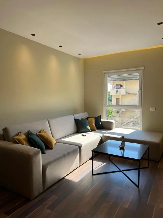 ERG APARTMENTS