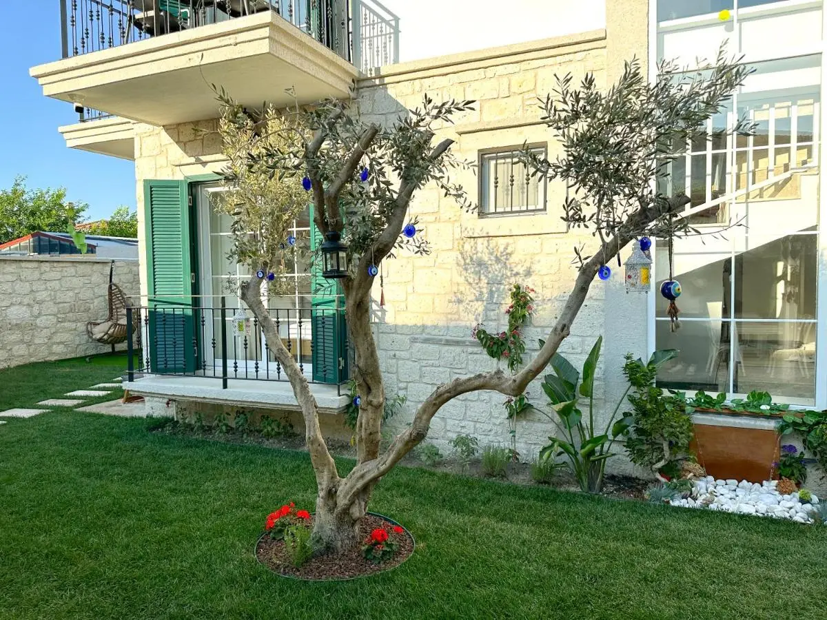 Müzeyyen Hanım Konağı Alaçatı