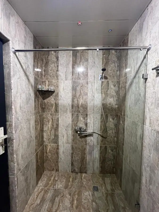 Starway Hotel