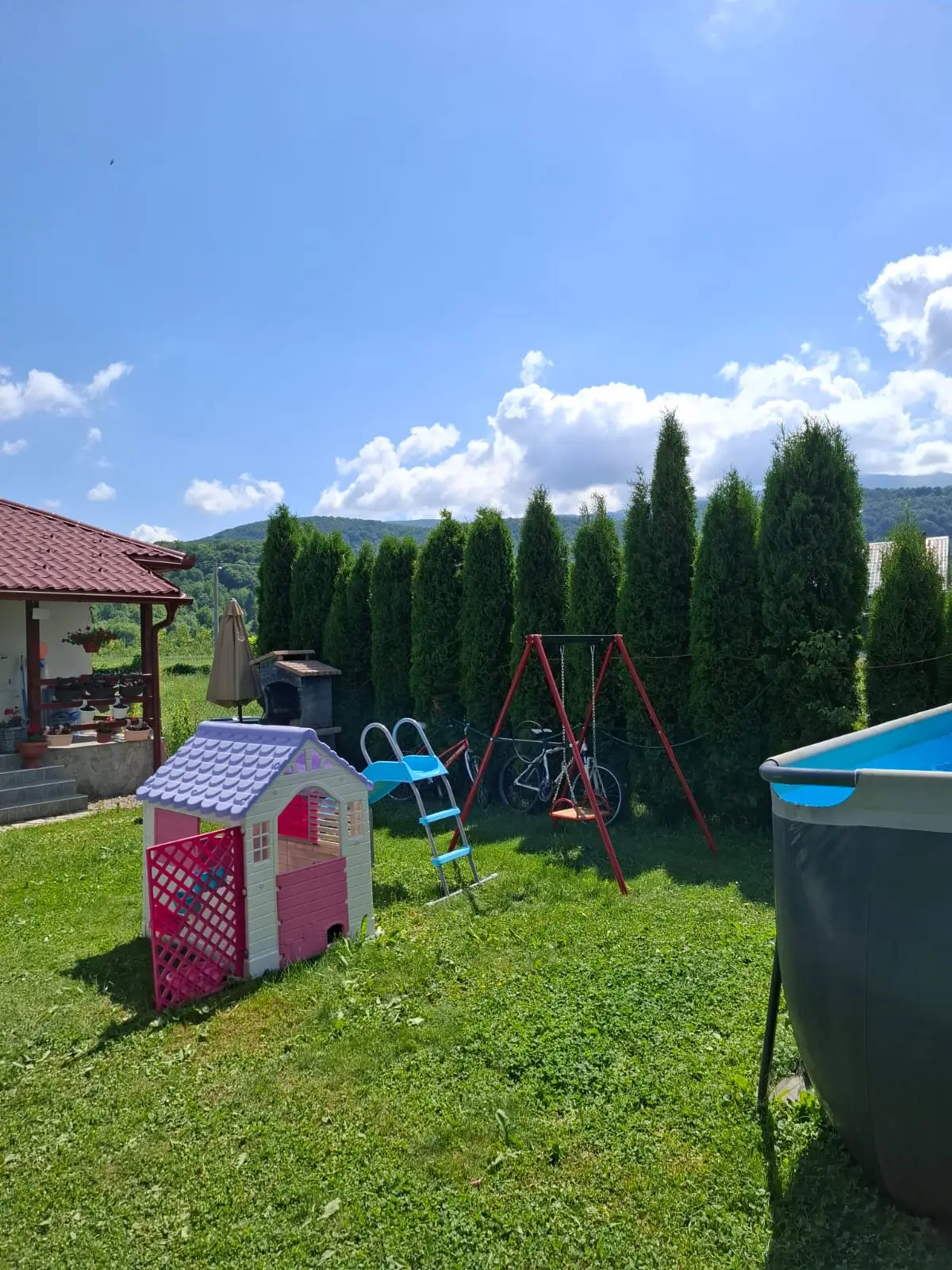Lamija House
